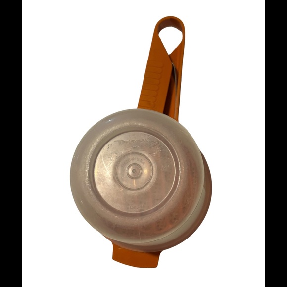 Tupperware Handheld Sifter - Picture 3 of 3